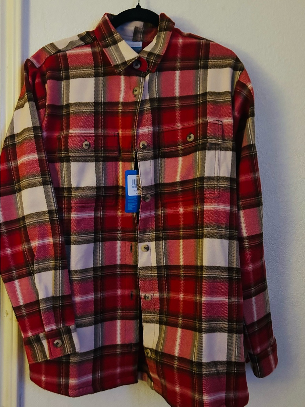 Columbia women’s Red Plaid Button-Up Jacket oversized fit